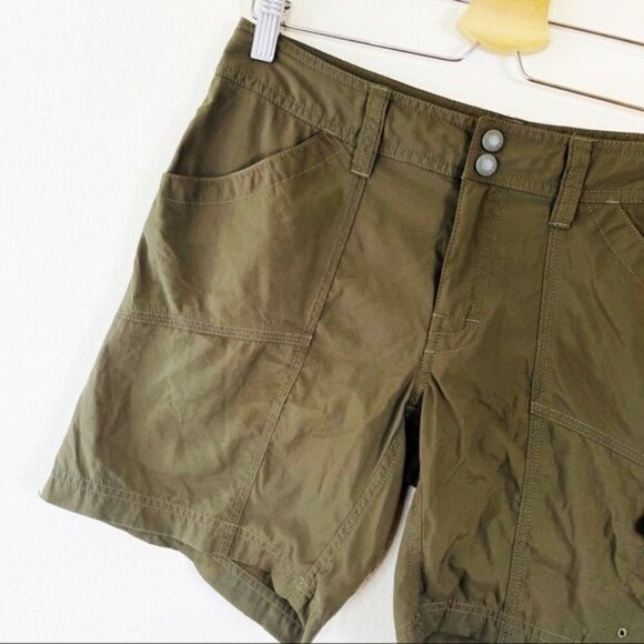 The North Face Taupe Olive Green Cargo Shorts - 4 - Picture 2 of 9